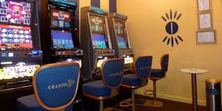 Lucky Neko slot game interface on abutogel login showing reel layout and balance display